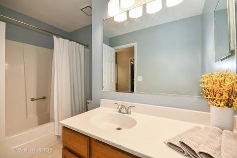 2946 Diane Dr, Aurora, IL 60504 photo 12