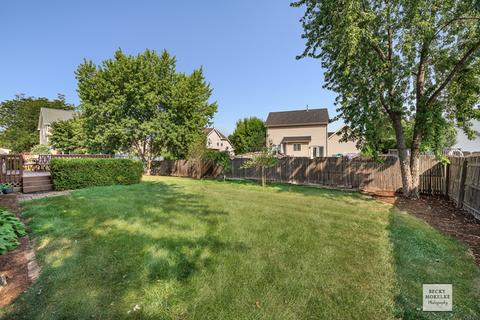 2136 Hammel Ave, Aurora, IL 60504 photo 3