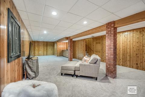 2136 Hammel Ave, Aurora, IL 60504 photo 20