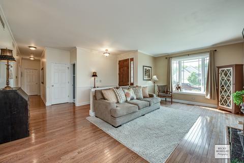 2136 Hammel Ave, Aurora, IL 60504 photo 7