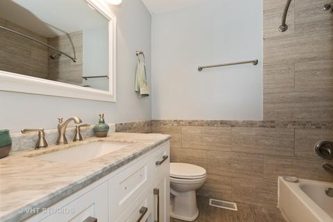 1177 Buttercup Ln, Bartlett, IL 60103 photo 8