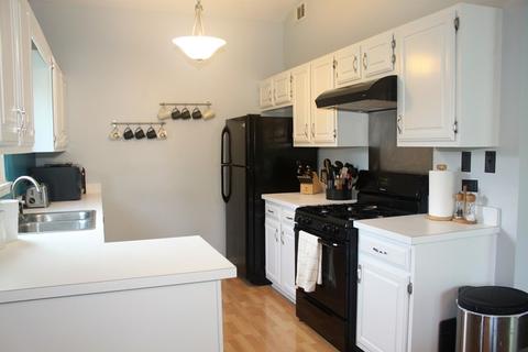 324 N Frontage Rd #2B, Willowbrook, IL 60527 photo 7