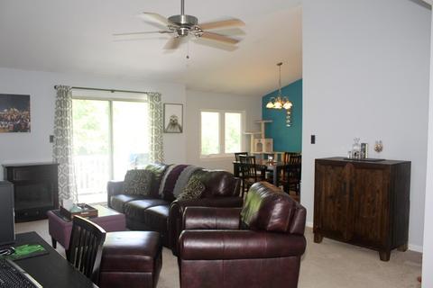 324 N Frontage Rd #2B, Willowbrook, IL 60527 photo 4