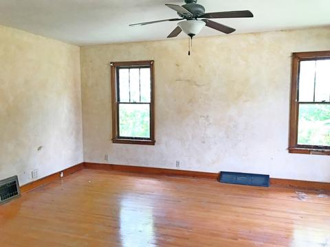 435 E Main St, Wyanet, IL 61379 photo 8