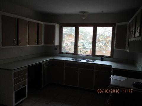 242 N 8th Ave, Kankakee, IL 60901 photo 3