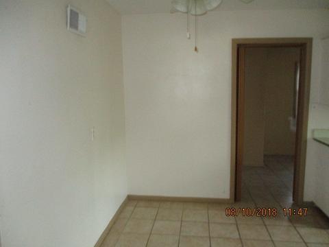 242 N 8th Ave, Kankakee, IL 60901 photo 4