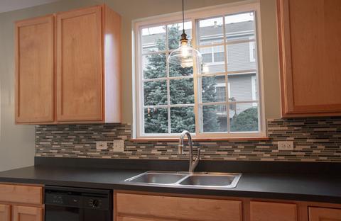 513 Declaration Ln, Aurora, IL 60502 photo 3
