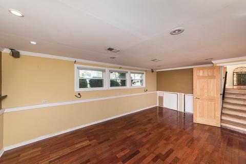 2080 Westview Dr, Des Plaines, IL 60018 photo 20