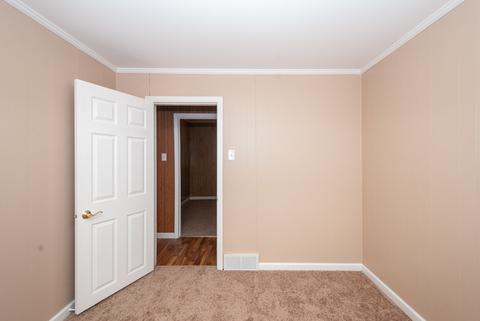 35734 N Benjamin Ave, Ingleside, IL 60041 photo 8