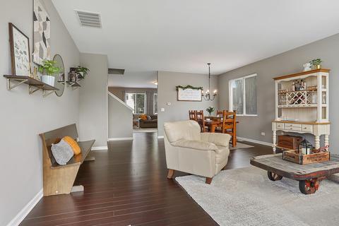 14447 Independence Dr, Plainfield, IL 60544 photo 5