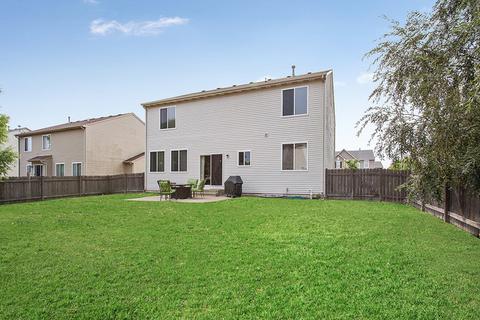 14447 Independence Dr, Plainfield, IL 60544 photo 4