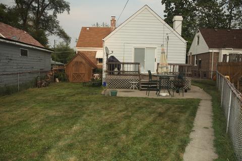 17954 School St, Lansing, IL 60438 photo 14
