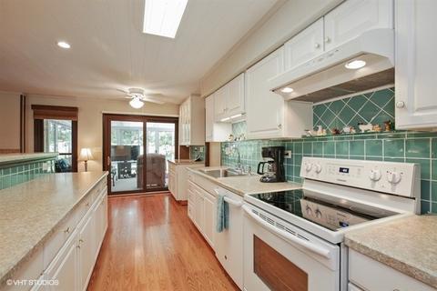 1416 Cimmaron Ct, Johnsburg, IL 60051 photo 4