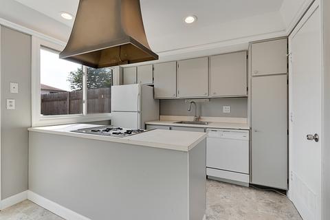 1727 Sessions Walk, Hoffman Estates, IL 60169 photo 6