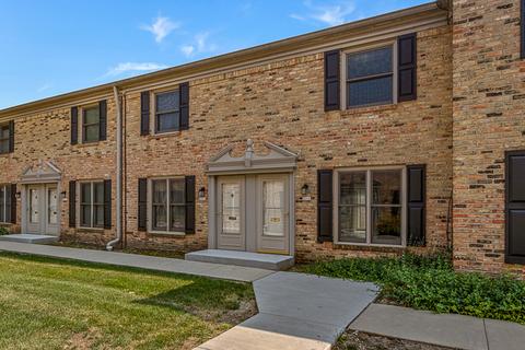 1727 Sessions Walk, Hoffman Estates, IL 60169 photo 1