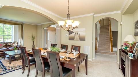 5801 Providence Dr, Hoffman Estates, IL 60192 photo 11