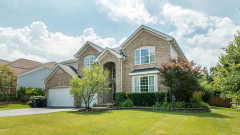 5801 Providence Dr, Hoffman Estates, IL 60192 photo 3