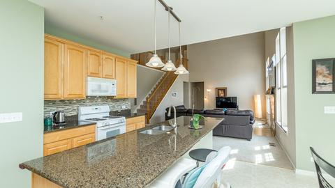 5801 Providence Dr, Hoffman Estates, IL 60192 photo 15