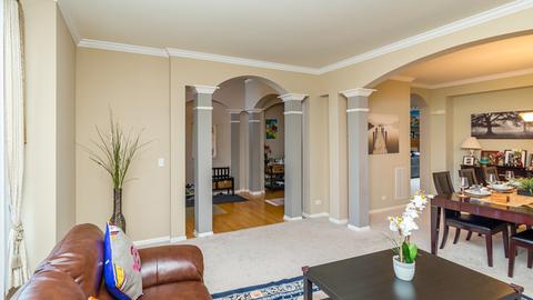 5801 Providence Dr, Hoffman Estates, IL 60192 photo 9