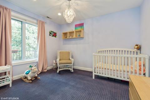 1070 Prospect Ln, Des Plaines, IL 60018 photo 11