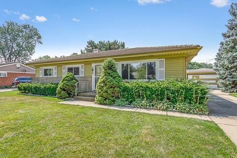 219 W Walnut Ave, Des Plaines, IL 60016 photo 2