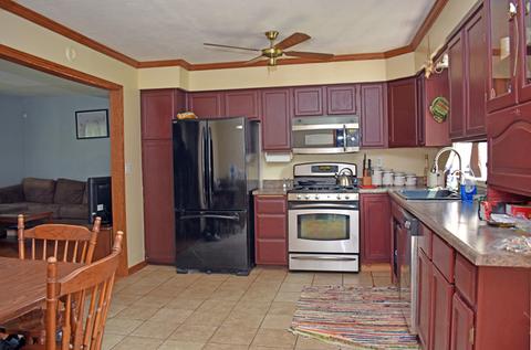 5121 Willow Ln, Mchenry, IL 60050 photo 4
