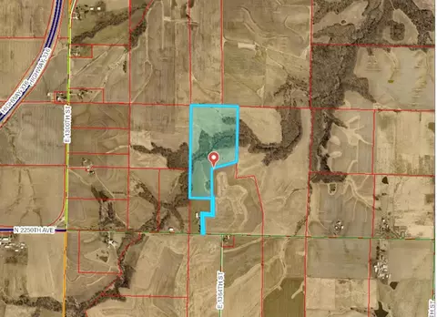 1357 N 2250th Ave, Mendon, IL 62351