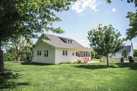 Exterior - 720 N 2400th Ave, Ursa, IL 62376 photo 7 of 7