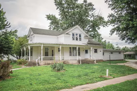 Undisclosed, Mendon, IL 62351