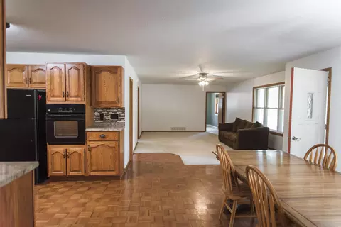 207 Ash St, Ursa, IL 62376 photo 2