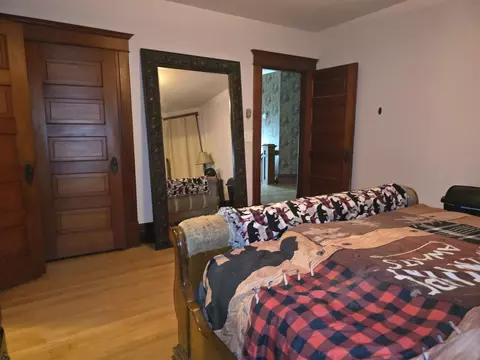 Bedroom - 800 Main St, Carthage, IL 62321 photo 7 of 7