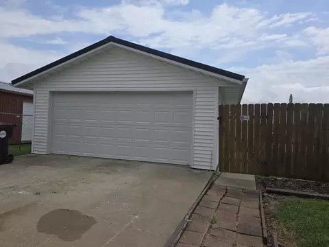 Other - 57 W Main St, Carthage, IL 62321 photo 7 of 8