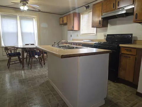 Kitchen - 57 W Main St, Carthage, IL 62321 photo 1 of 4