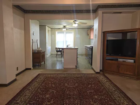 Living - 57 W Main St, Carthage, IL 62321 photo 1 of 2