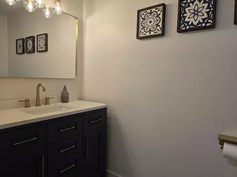Bath - 705 E Main St, Augusta, IL 62311 photo 2 of 3
