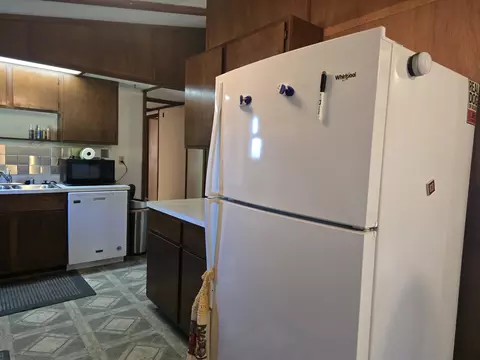Kitchen - 319 Rogers Rd, Carthage, IL 62321 photo 1 of 4