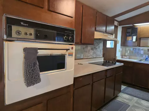 Kitchen - 319 Rogers Rd, Carthage, IL 62321 photo 2 of 4