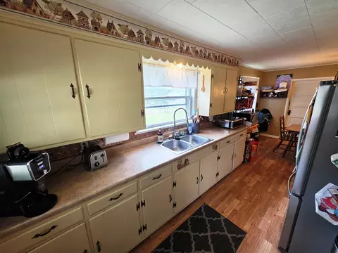 Kitchen - 227 E Bennett St, Salem, IL 62881 photo 2 of 6