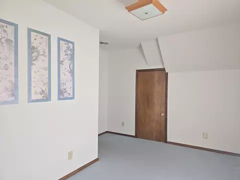 Bedroom - 237 W Locust St, Carthage, IL 62321 photo 8 of 8