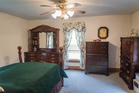 Bedroom - 2393 E 1400th St, Mendon, IL 62351 photo 2 of 2