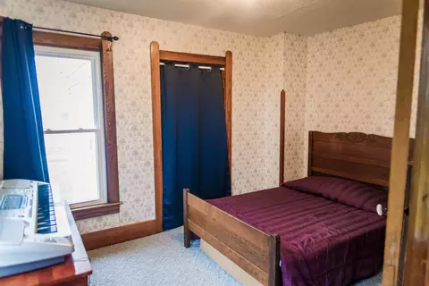 Bedroom - 2393 E 1400th St, Mendon, IL 62351 photo 1 of 2