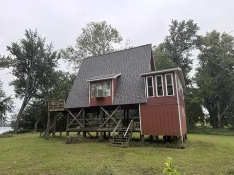 110 E County 150 Rd, Warsaw, IL 62379