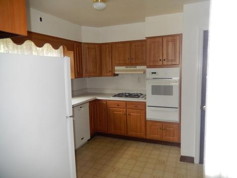 462 Simms St, Aurora, IL 60505 photo 5