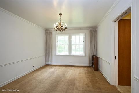 320 E Central Rd, Arlington Heights, IL 60005 photo 5