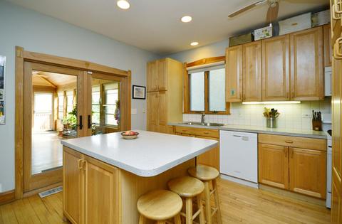 1209 Monroe St, Evanston, IL 60202 photo 10