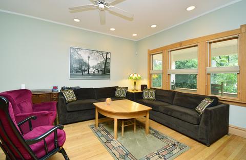 1209 Monroe St, Evanston, IL 60202 photo 4