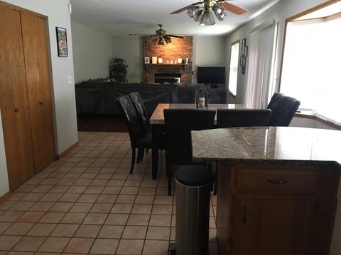 620 Alice Pl, Elgin, IL 60123 photo 10