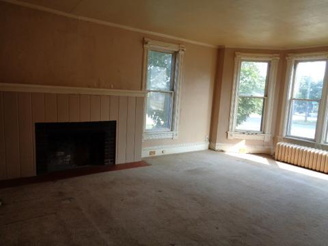 303 E 9th St, Lockport, IL 60441 photo 5