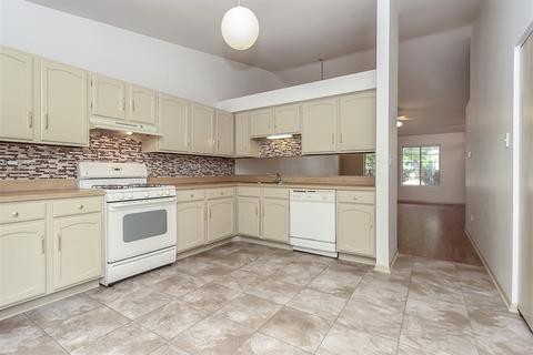 415 Campus Dr, Elgin, IL 60120 photo 6