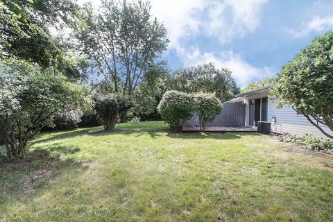 415 Campus Dr, Elgin, IL 60120 photo 20